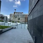 Tick - Contemporary Studio With Balcony Azizi Riviera